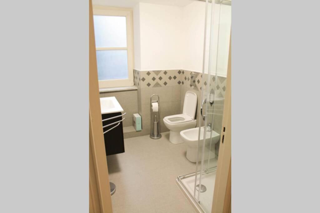 A Casa Di Enza B&B パレルモ エクステリア 写真